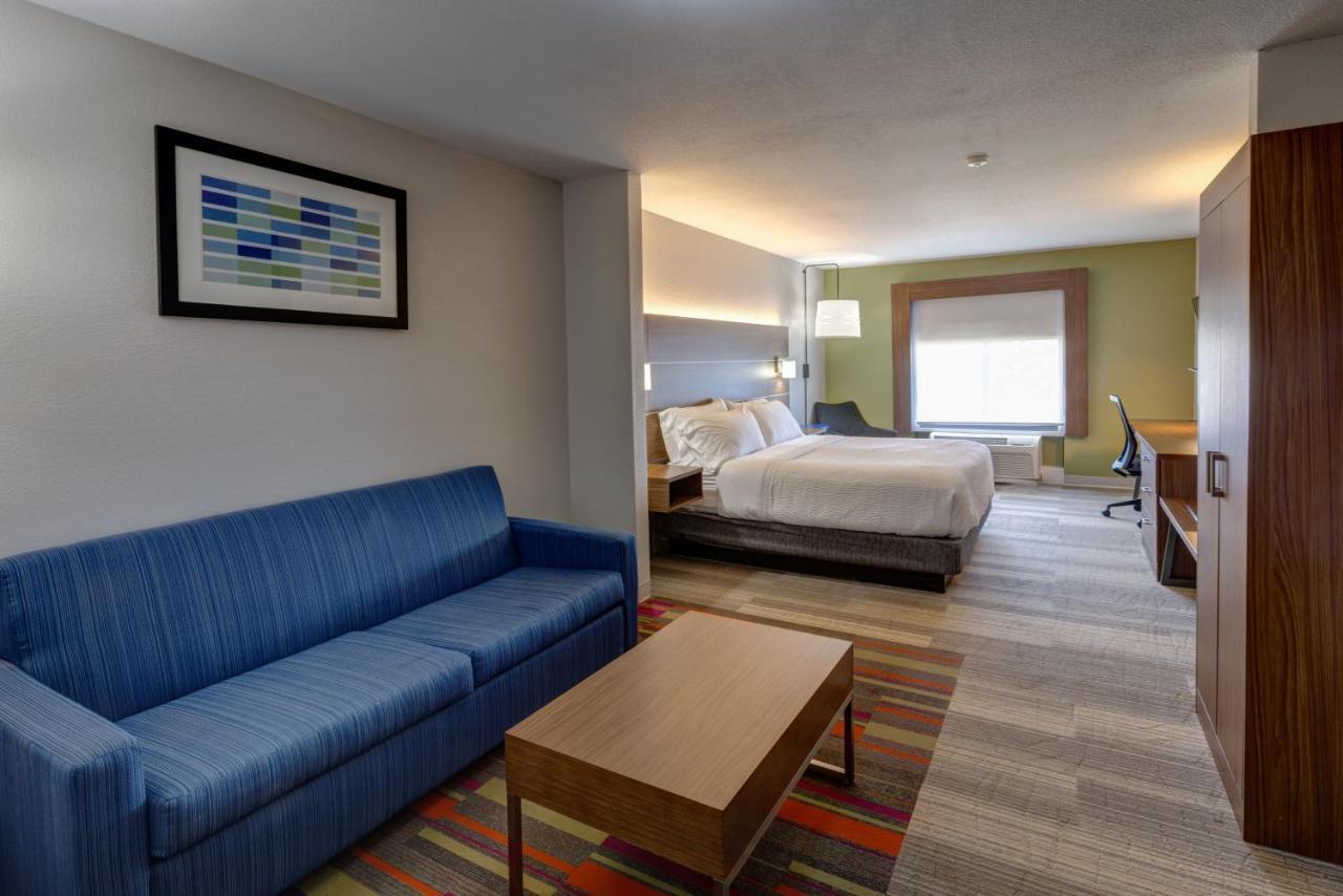 Holiday Inn Express Hotel & Suites Shelbyville By Ihg Εξωτερικό φωτογραφία