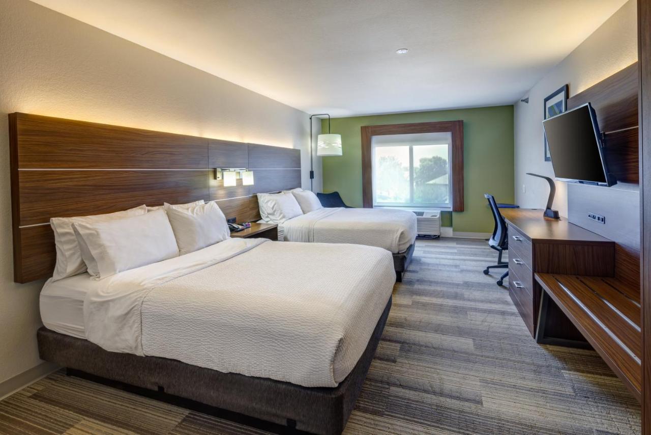 Holiday Inn Express Hotel & Suites Shelbyville By Ihg Εξωτερικό φωτογραφία