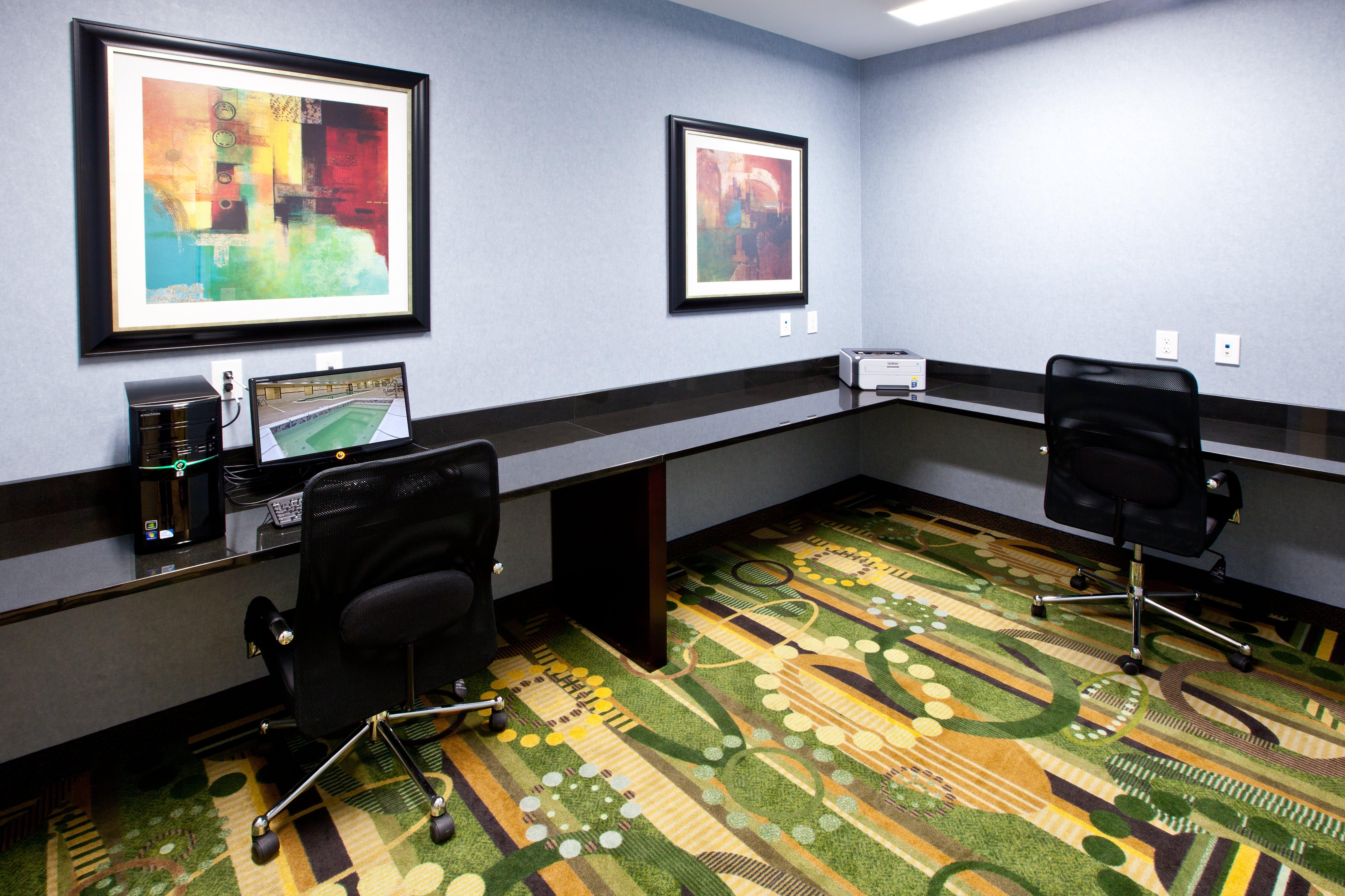 Holiday Inn Express Hotel & Suites Shelbyville By Ihg Εξωτερικό φωτογραφία