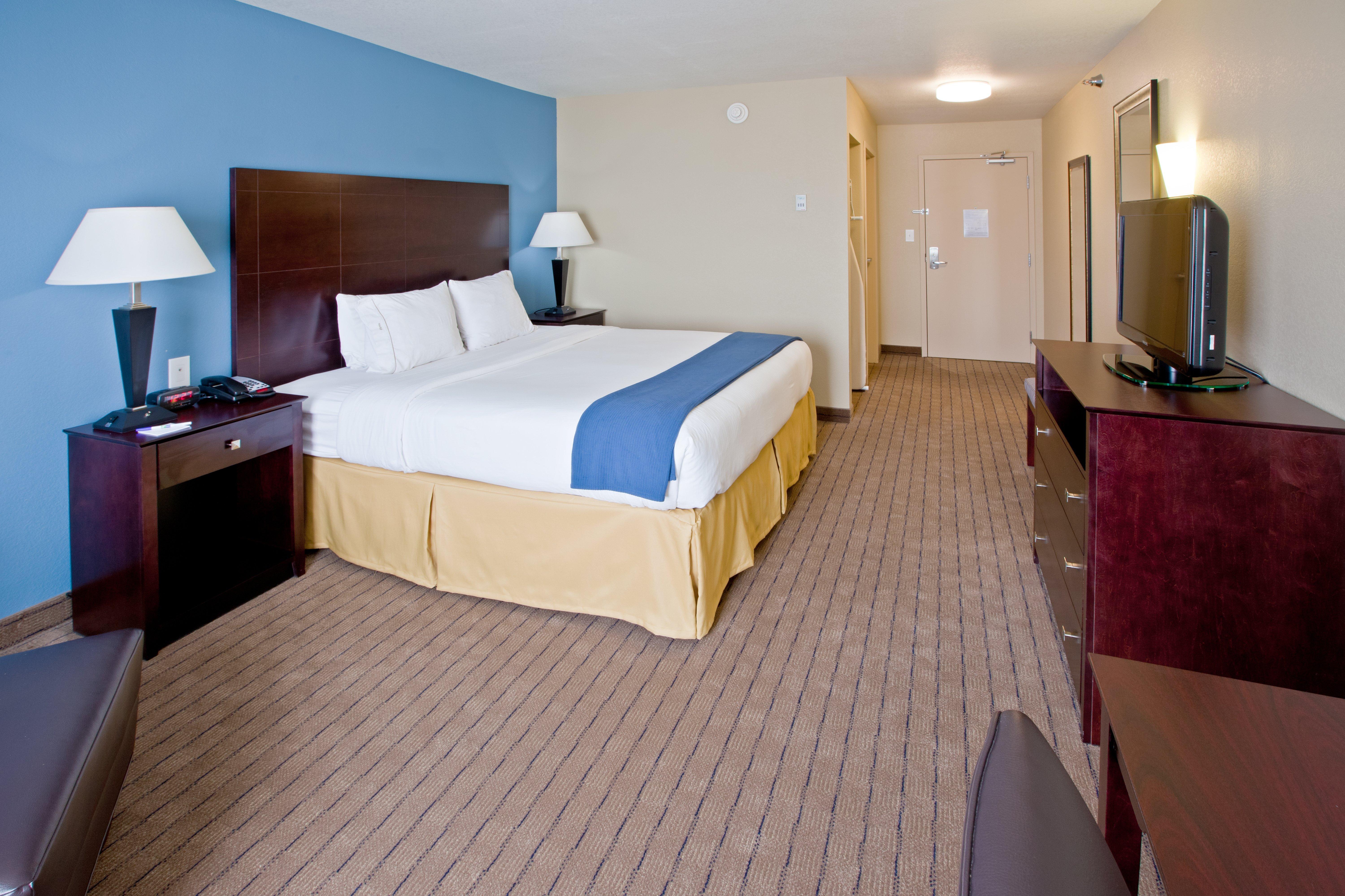 Holiday Inn Express Hotel & Suites Shelbyville By Ihg Εξωτερικό φωτογραφία