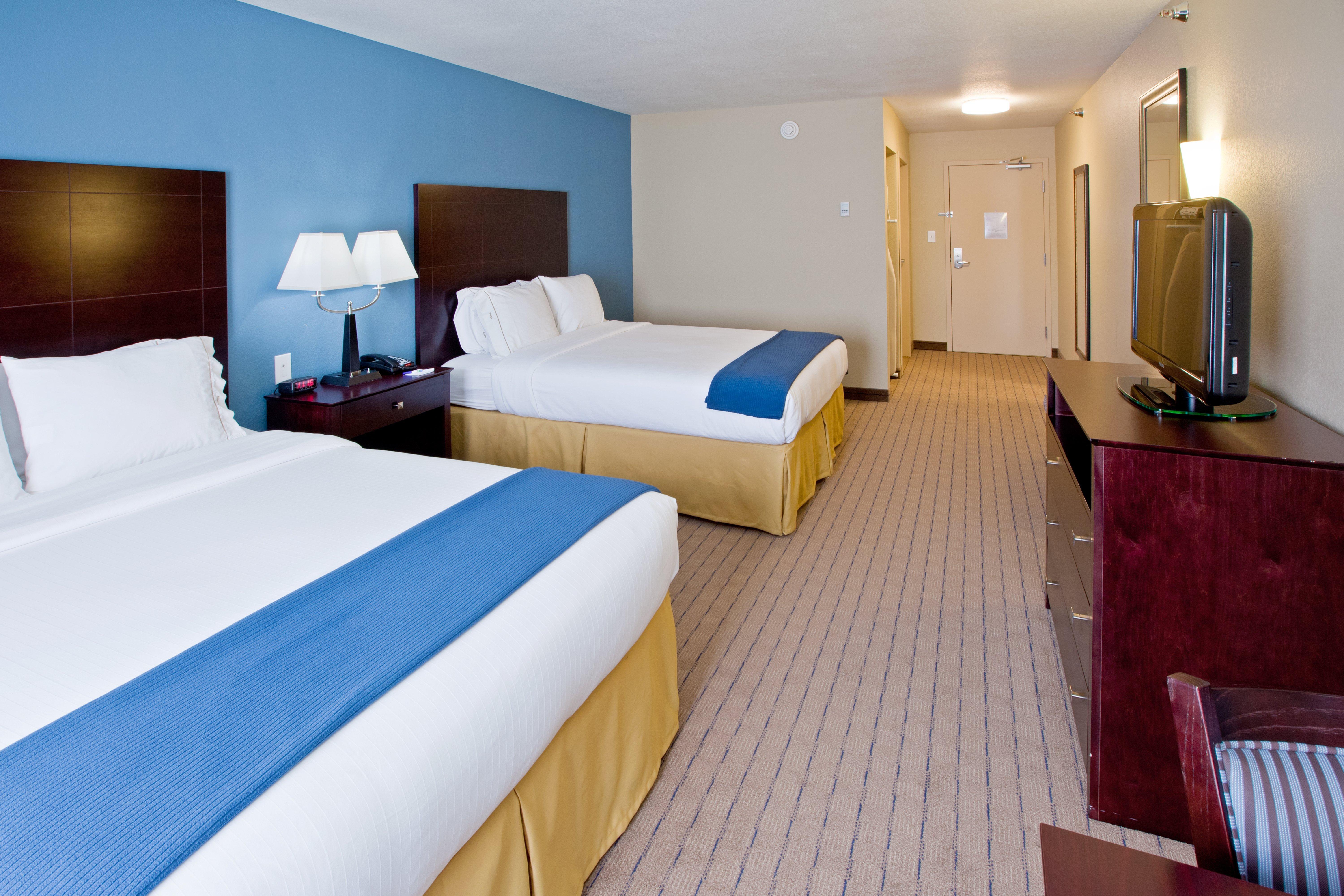 Holiday Inn Express Hotel & Suites Shelbyville By Ihg Εξωτερικό φωτογραφία